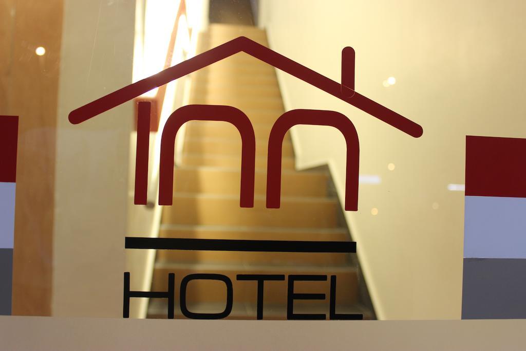 Inn Hotel Teluk Intan Eksteriør bilde